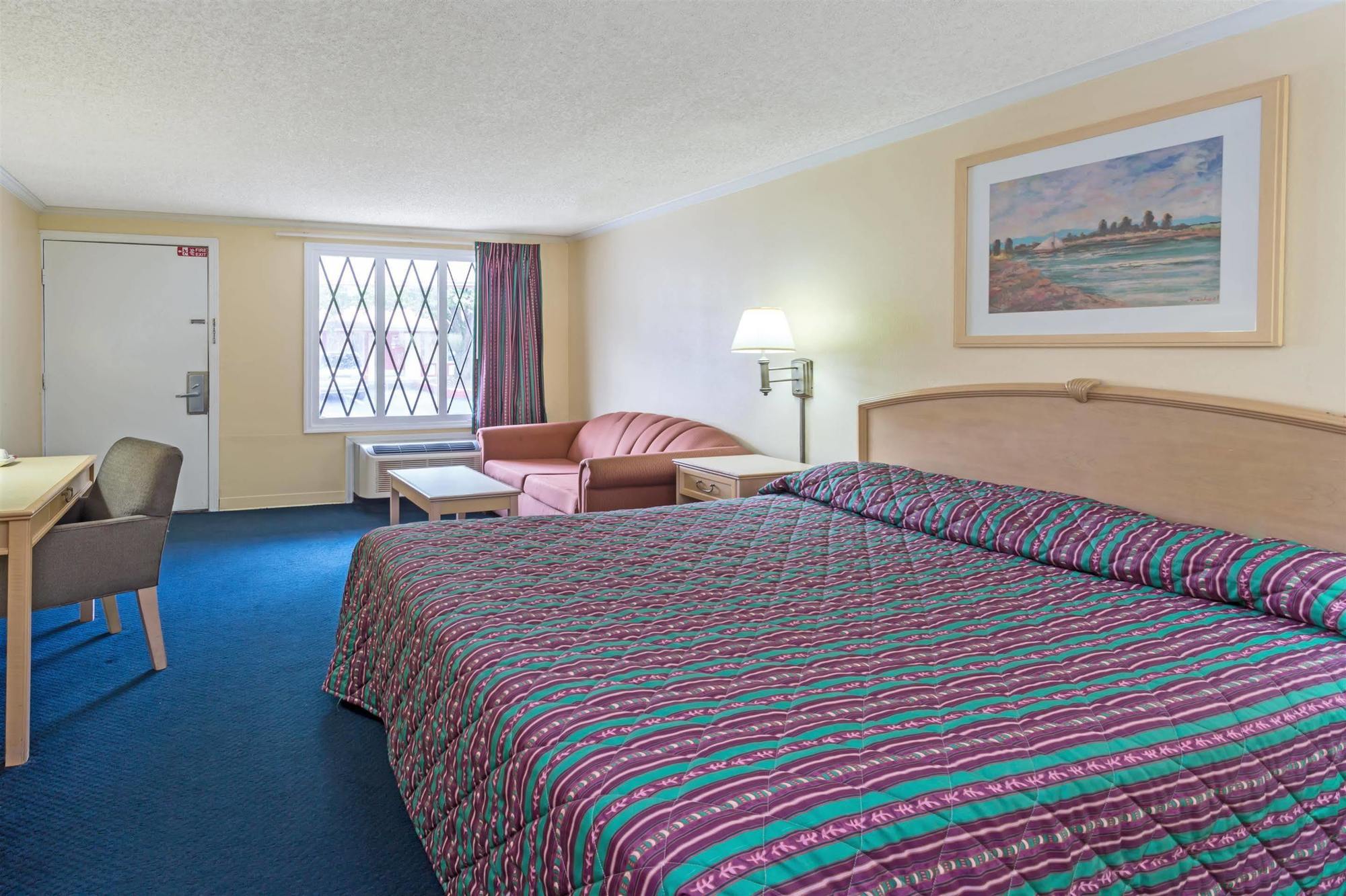 Knights Inn Norcross Bagian luar foto